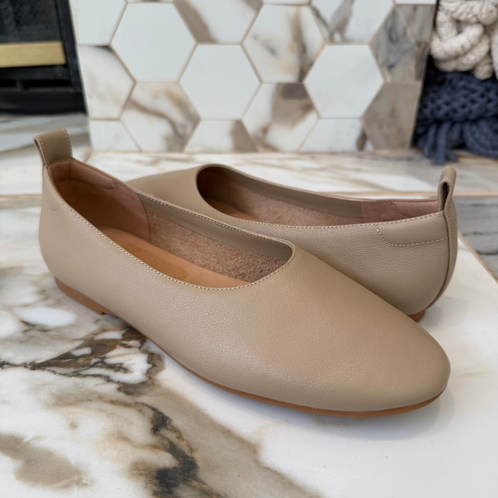 Quince Italian Leather Glove Ballet Flat Taupe Beige Womens Size 7 Round Toe